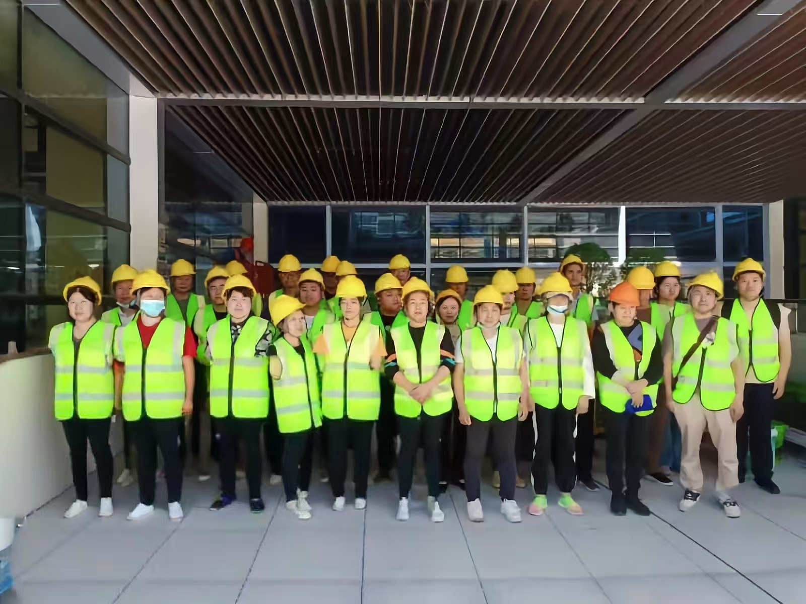 大型工程開(kāi)荒保潔